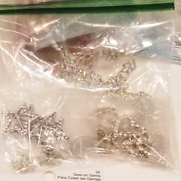 Flatbacks Lot (for crafts), New without Tags and New with Tags - Picture 10 of 13